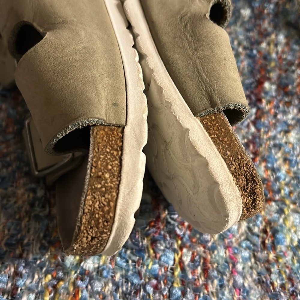 Birkenstock Arizona Soft Suede Unisex Two-Strap Sandals in Tan Sz 38 EUR - Picture 7 of 13